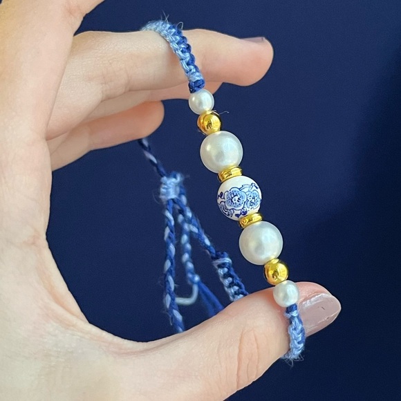 Handmade woven bracelet blue gold adjustable beaded - Picture 11 of 11